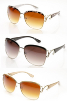 SUNGLASSES:1250